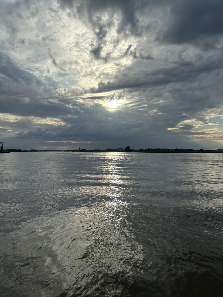 water lucht zee rouw